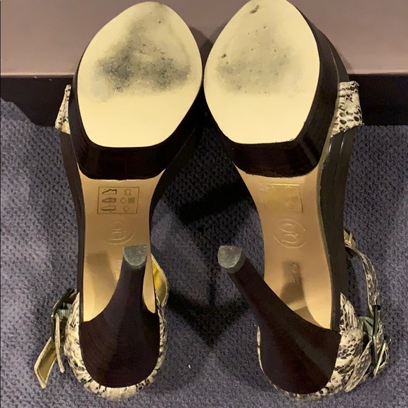 BeBe Shoes - Picture 7 of 7